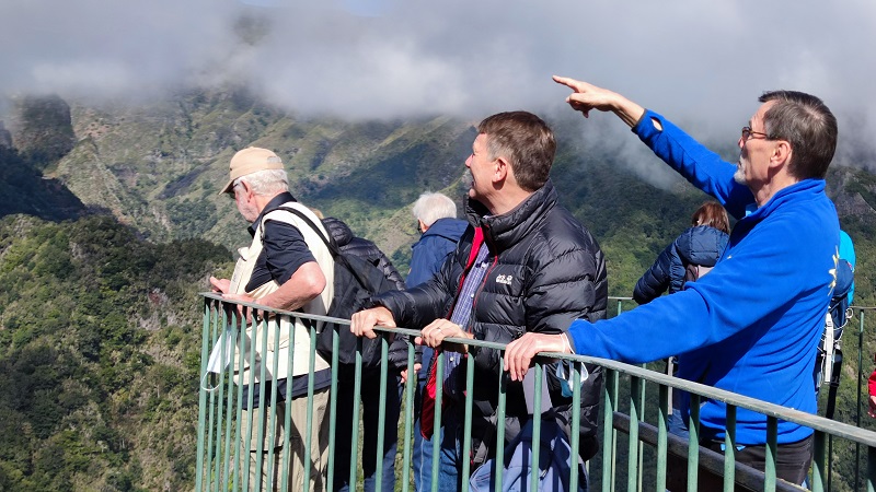 Udflugt 2: Nonnernes dal, bolsjer og sus i maven (inkl. frokost)